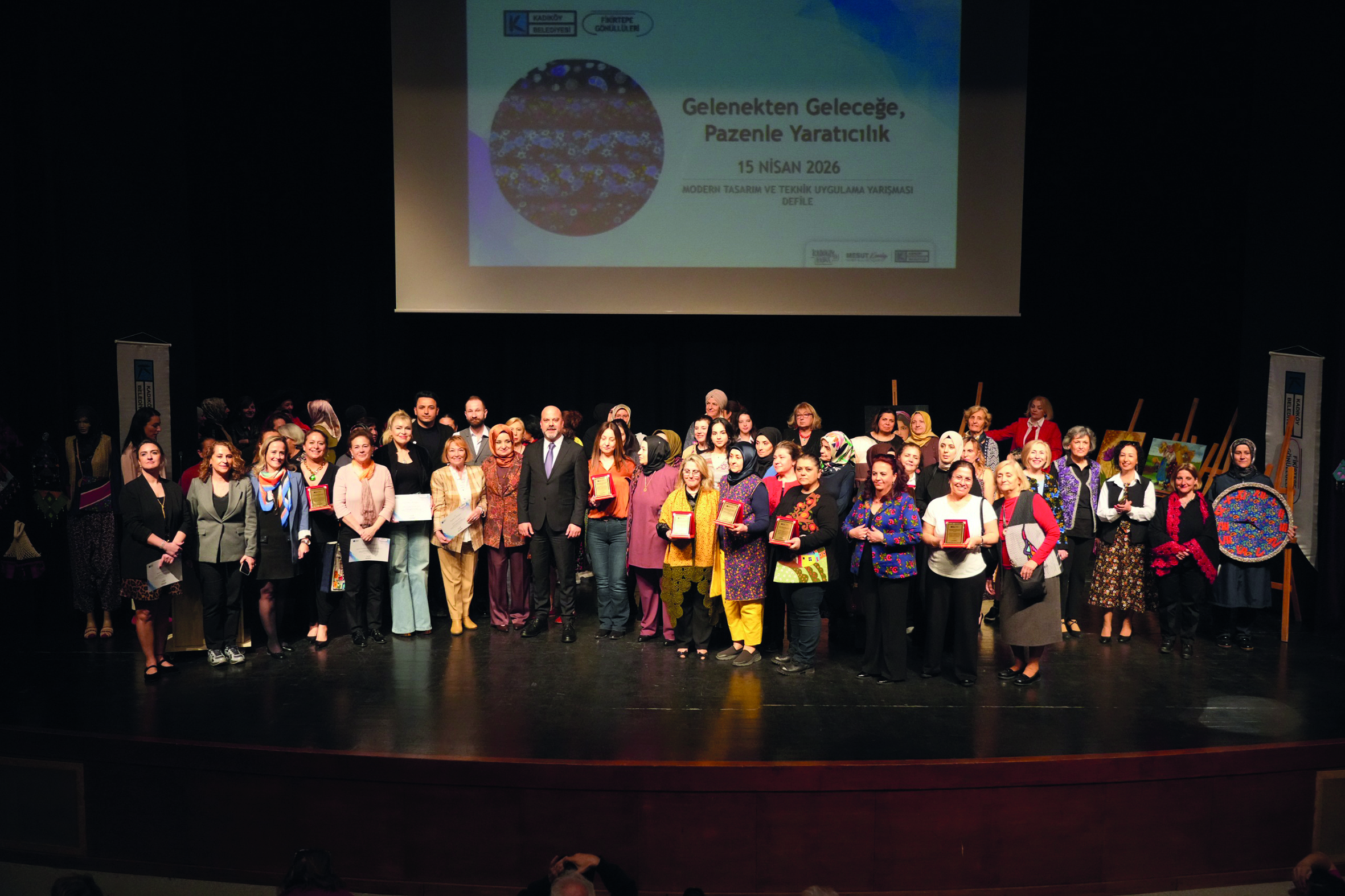 Geçmiş ve gelecek pazen kumaşında buluştu